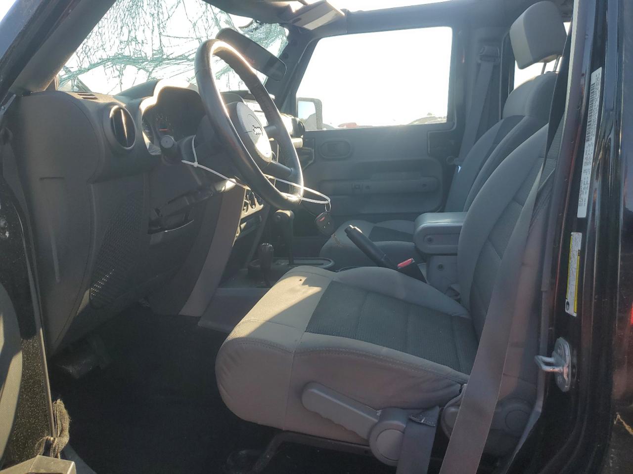 2008 Jeep Wrangler Unlimited X VIN: 1J4GA39198L531419 Lot: 80160815