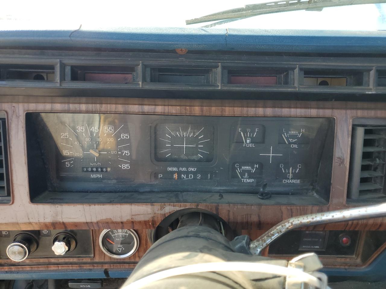 1983 Ford F250 VIN: 1FTHF2615DPA99988 Lot: 81245325