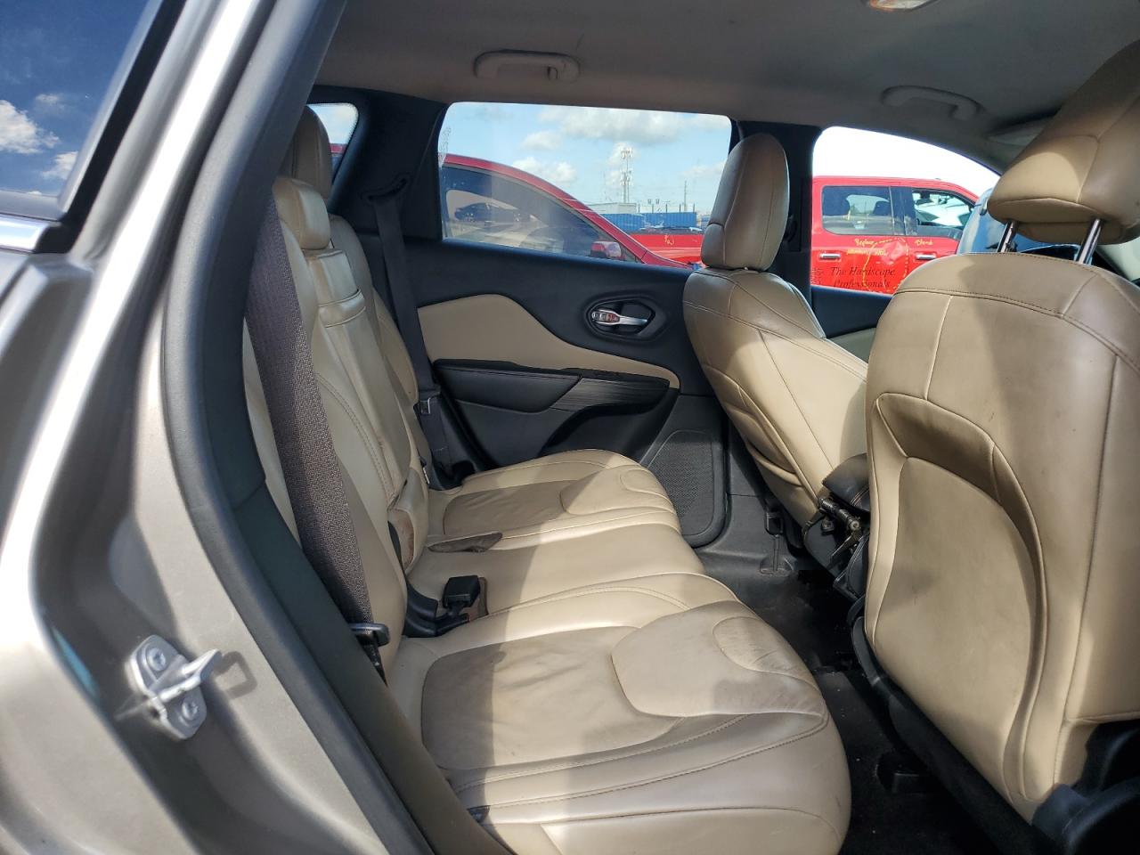 2016 Jeep Cherokee Limited VIN: 1C4PJLDS0GW371014 Lot: 83838645