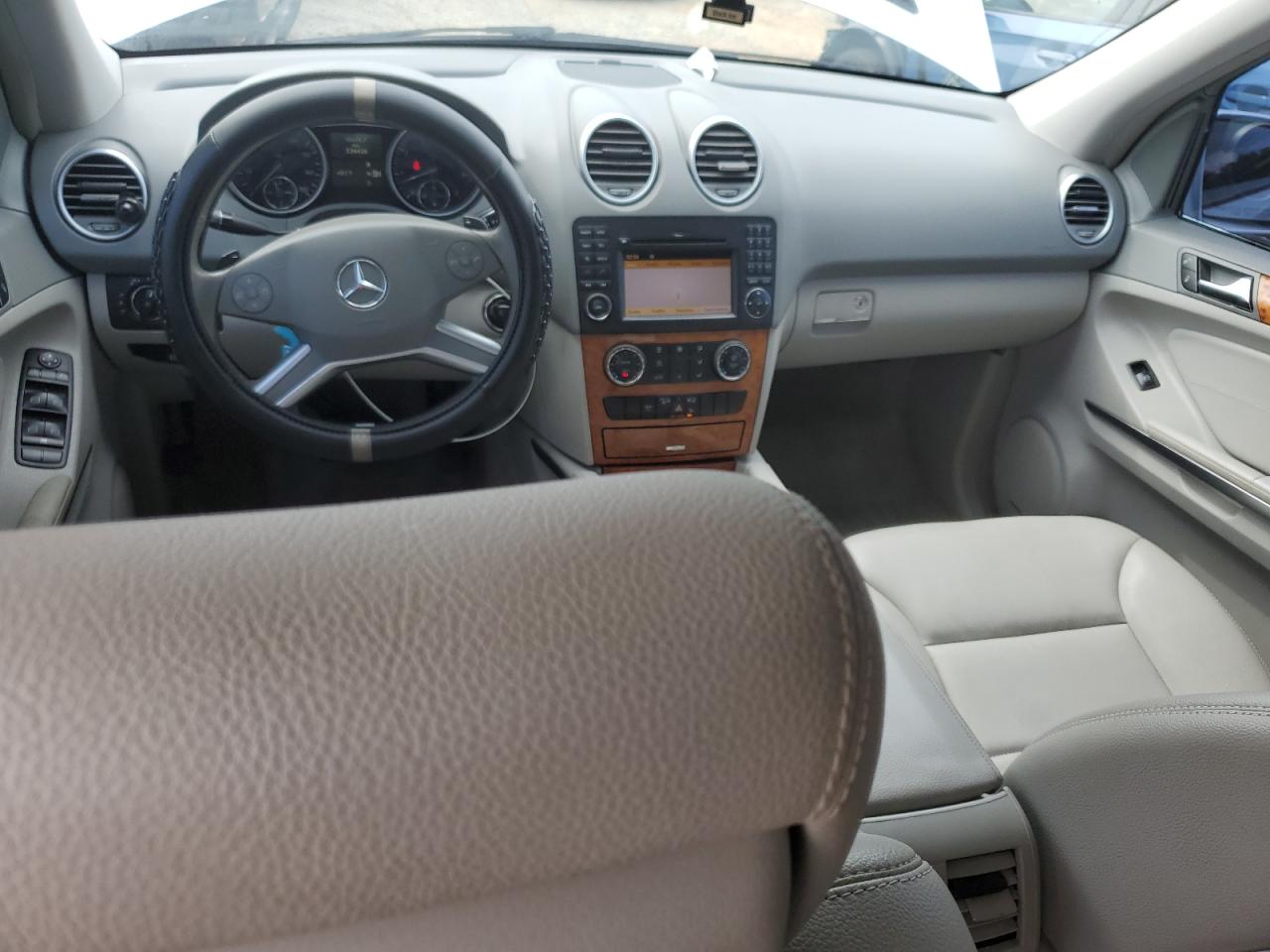 2009 Mercedes-Benz Ml 350 VIN: 4JGBB86E79A467813 Lot: 83839285