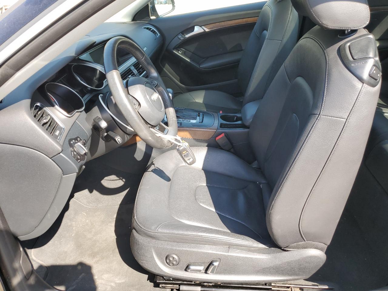 2014 Audi A5 Premium VIN: WAUCFAFR8EA028425 Lot: 82126545