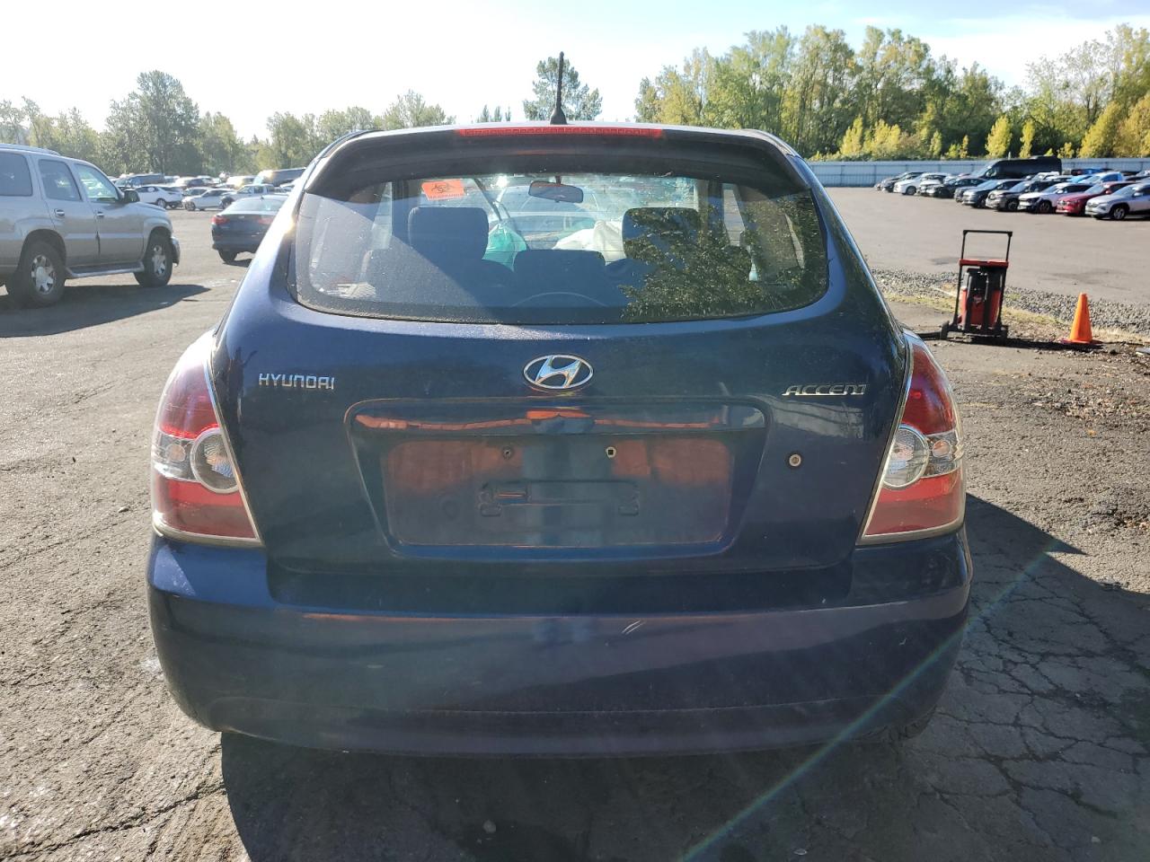 2009 Hyundai Accent Gs VIN: KMHCM36C79U115555 Lot: 81895375