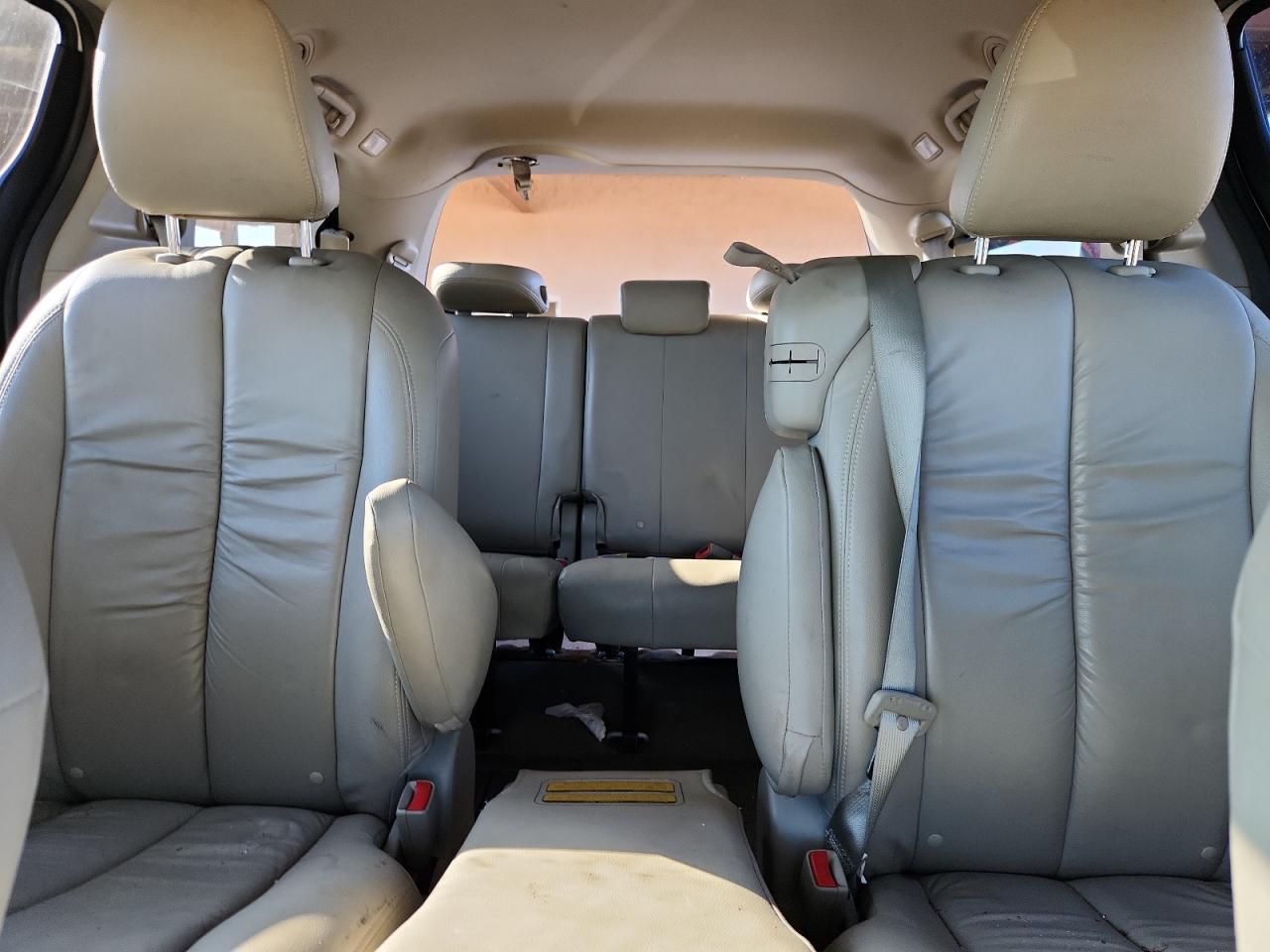 2012 Toyota Sienna Le VIN: 5TDKK3DC3CS180181 Lot: 84601985