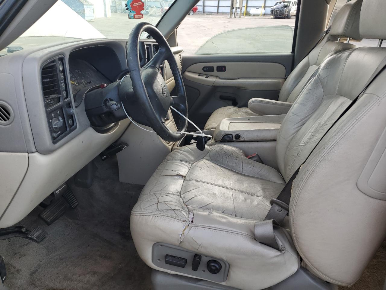 2001 Chevrolet Tahoe K1500 VIN: 1GNEK13T11J222092 Lot: 70934935