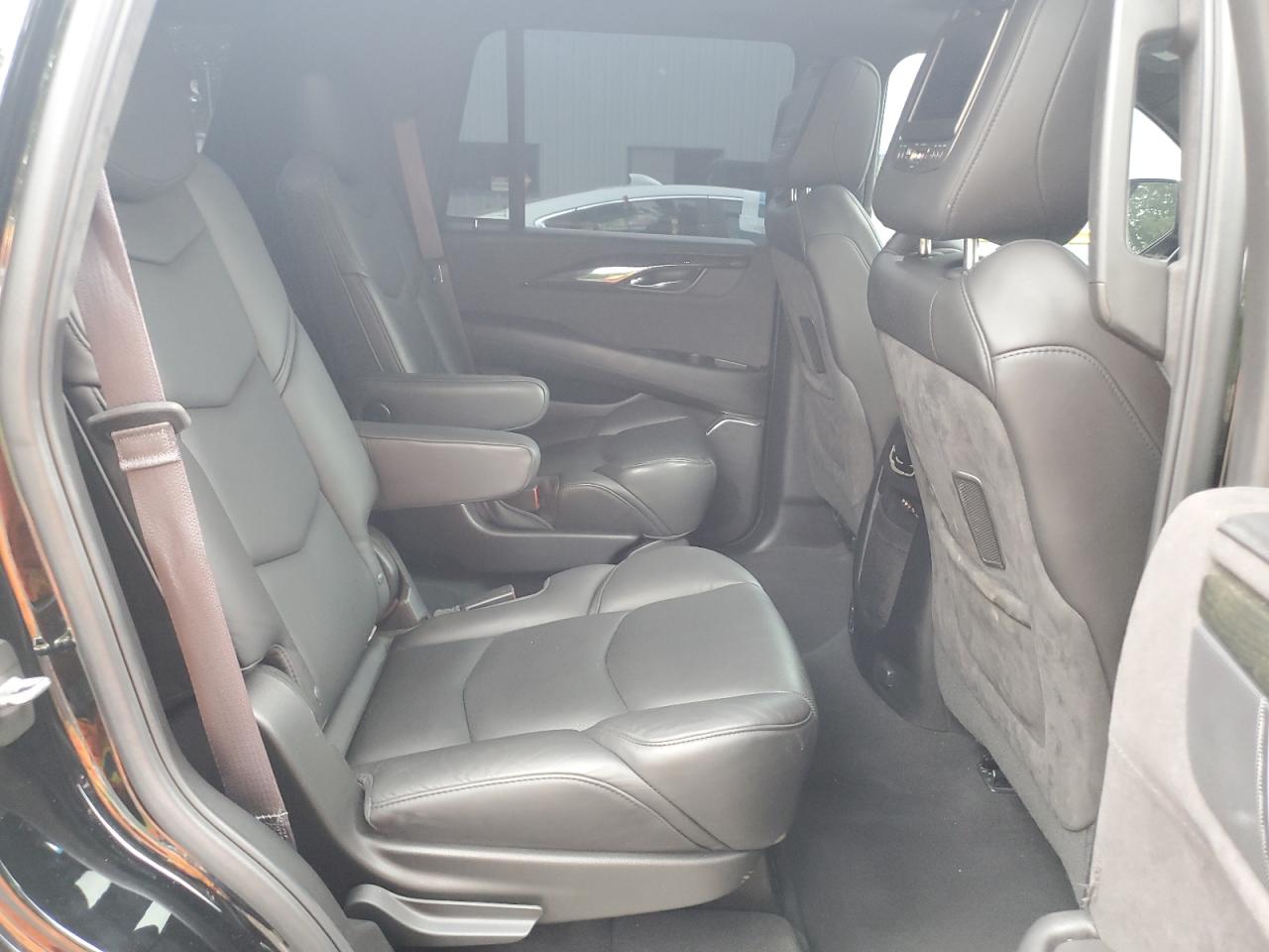 2016 Cadillac Escalade Platinum VIN: 1GYS4DKJ7GR362837 Lot: 70823075