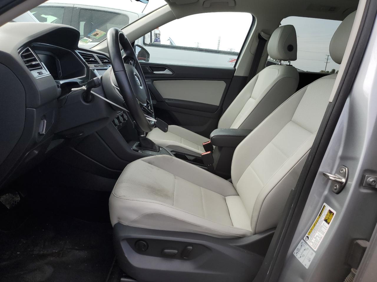 2019 Volkswagen Tiguan Se VIN: 3VV3B7AX6KM108393 Lot: 81648105