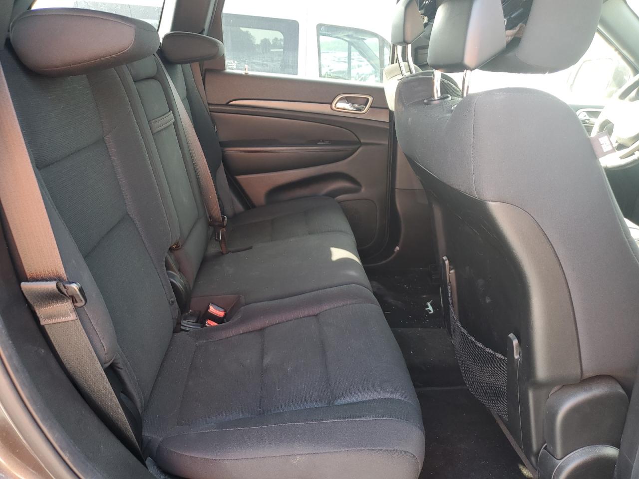 2014 Jeep Grand Cherokee Laredo VIN: 1C4RJEAG5EC536526 Lot: 83855625