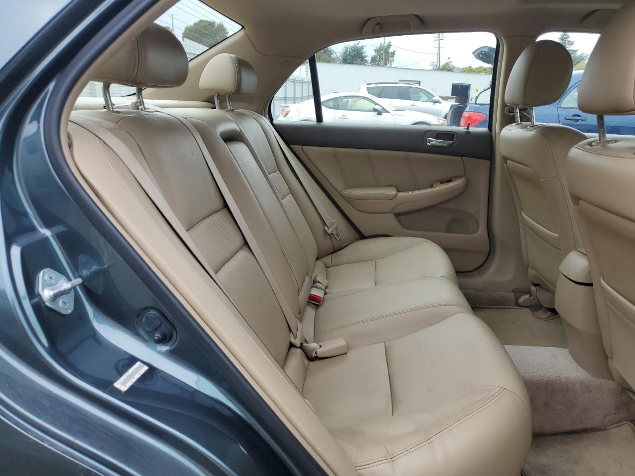 2005 Honda Accord Ex VIN: JHMCM56815C004557 Lot: 81822885