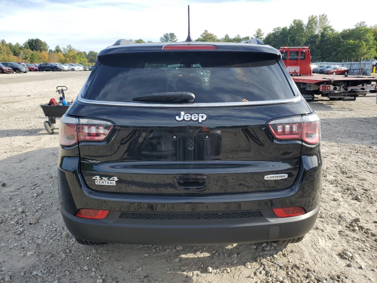2020 Jeep Compass Latitude VIN: 3C4NJDBB7LT148663 Lot: 84620435