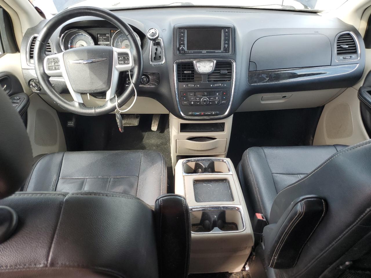 2015 Chrysler Town & Country Touring VIN: 2C4RC1BG2FR752554 Lot: 84590305