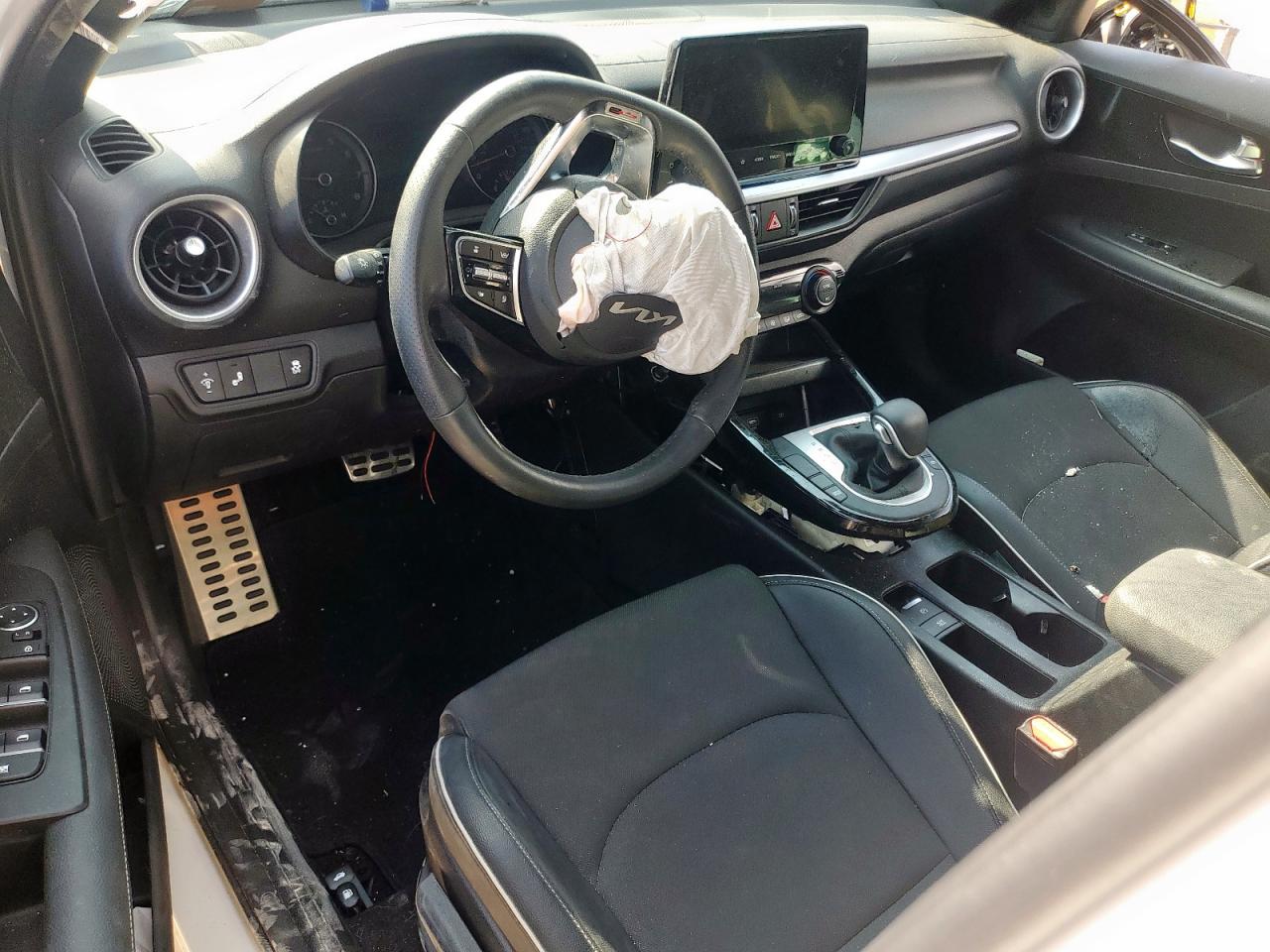 2024 Kia Forte Gt Line VIN: 3KPF54AD0RE838795 Lot: 80222935