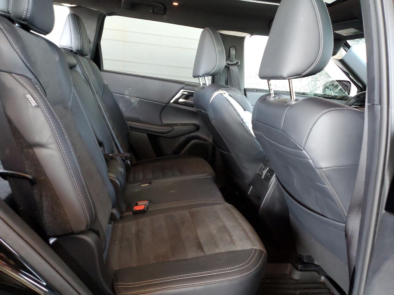 2024 Mitsubishi Outlander Se VIN: JA4J3VA83RZ074299 Lot: 83855445