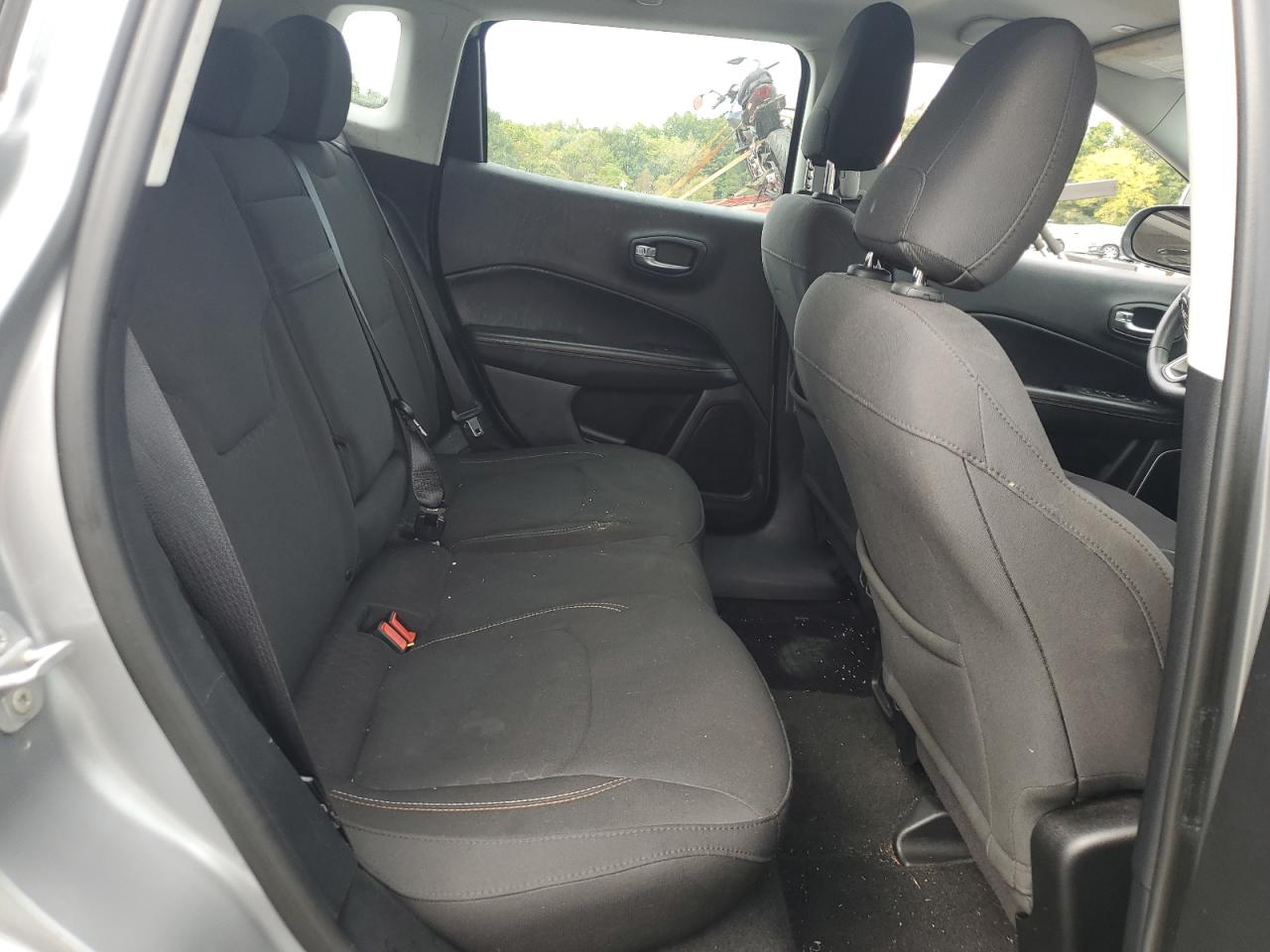 2018 Jeep Compass Sport VIN: 3C4NJCAB6JT212880 Lot: 71877865