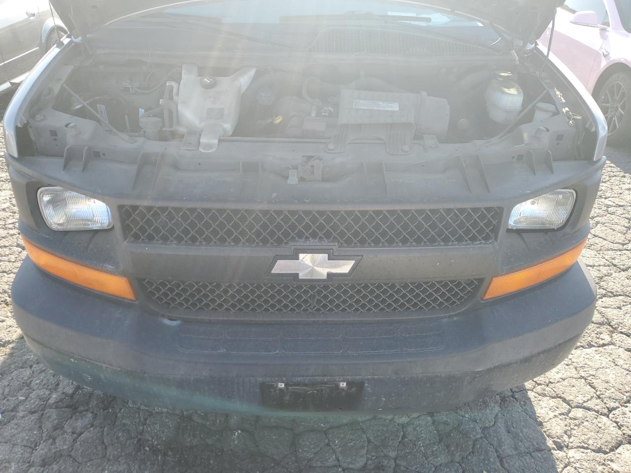 2008 Chevrolet Express G2500 VIN: 1GAGG25K081202304 Lot: 71507455