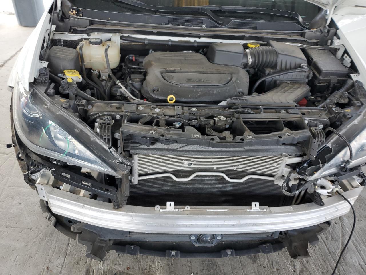 2020 Chrysler Pacifica Limited VIN: 2C4RC1GG6LR136988 Lot: 71603895