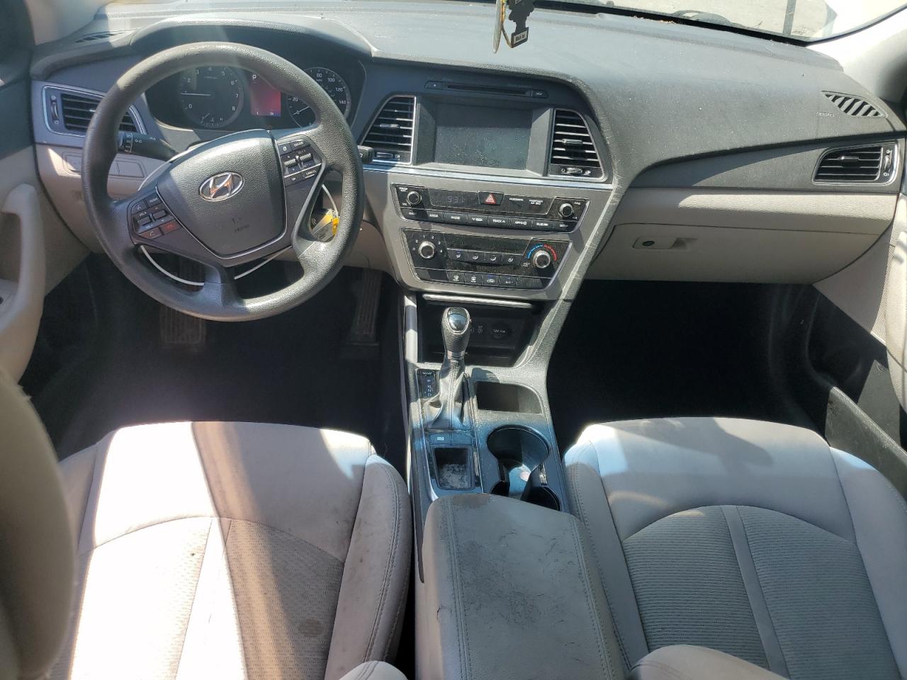 2016 Hyundai Sonata Se VIN: 5NPE24AF3GH347720 Lot: 70855635