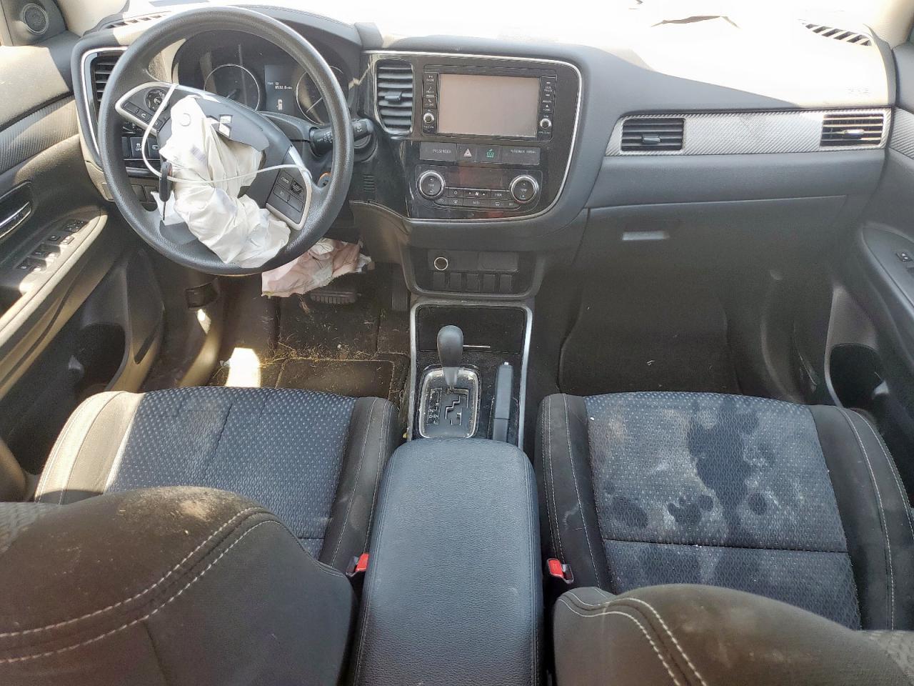 2018 Mitsubishi Outlander Se VIN: JA4AZ3A34JZ058141 Lot: 71869495