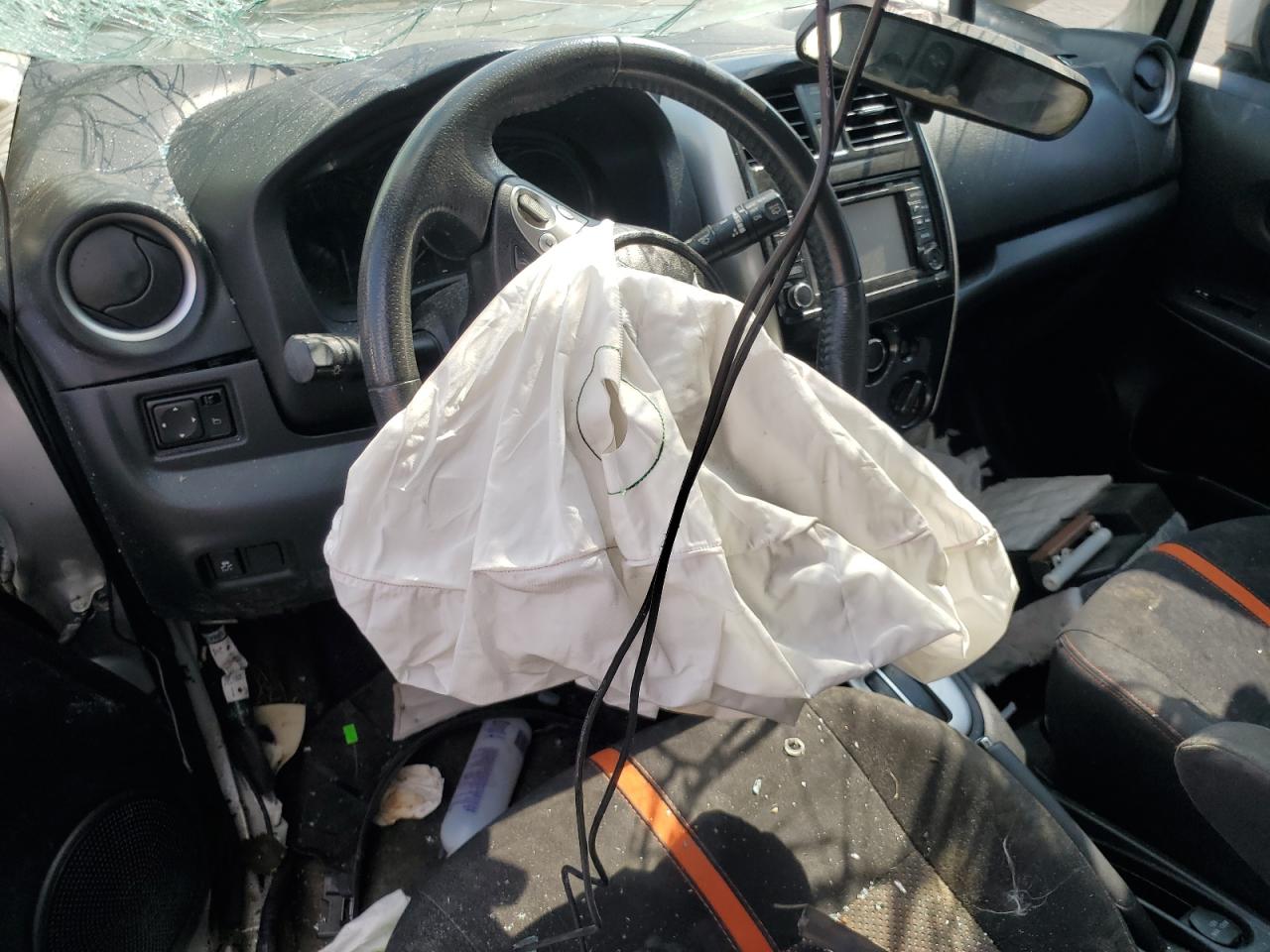 2015 Nissan Versa Note S VIN: 3N1CE2CP0FL427423 Lot: 82034285