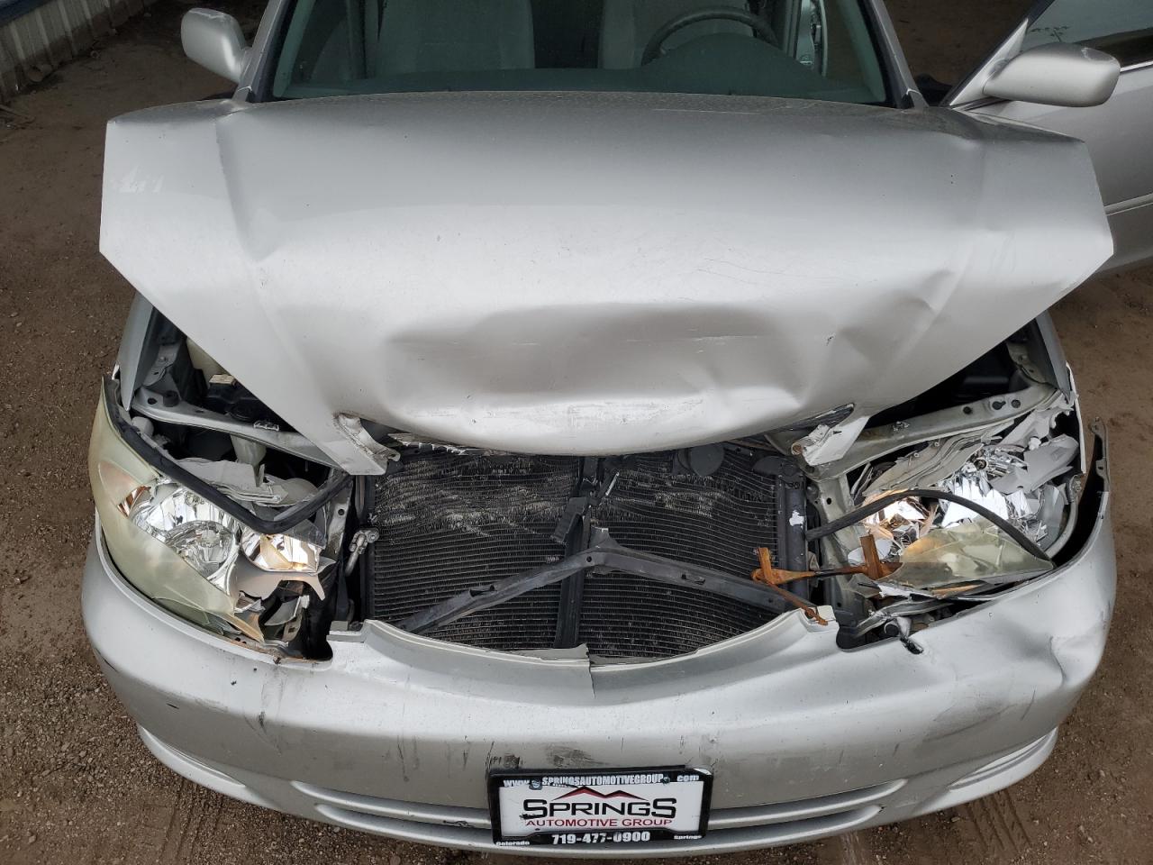 2004 Toyota Camry Le VIN: 4T1BF30KX4U569944 Lot: 81707915