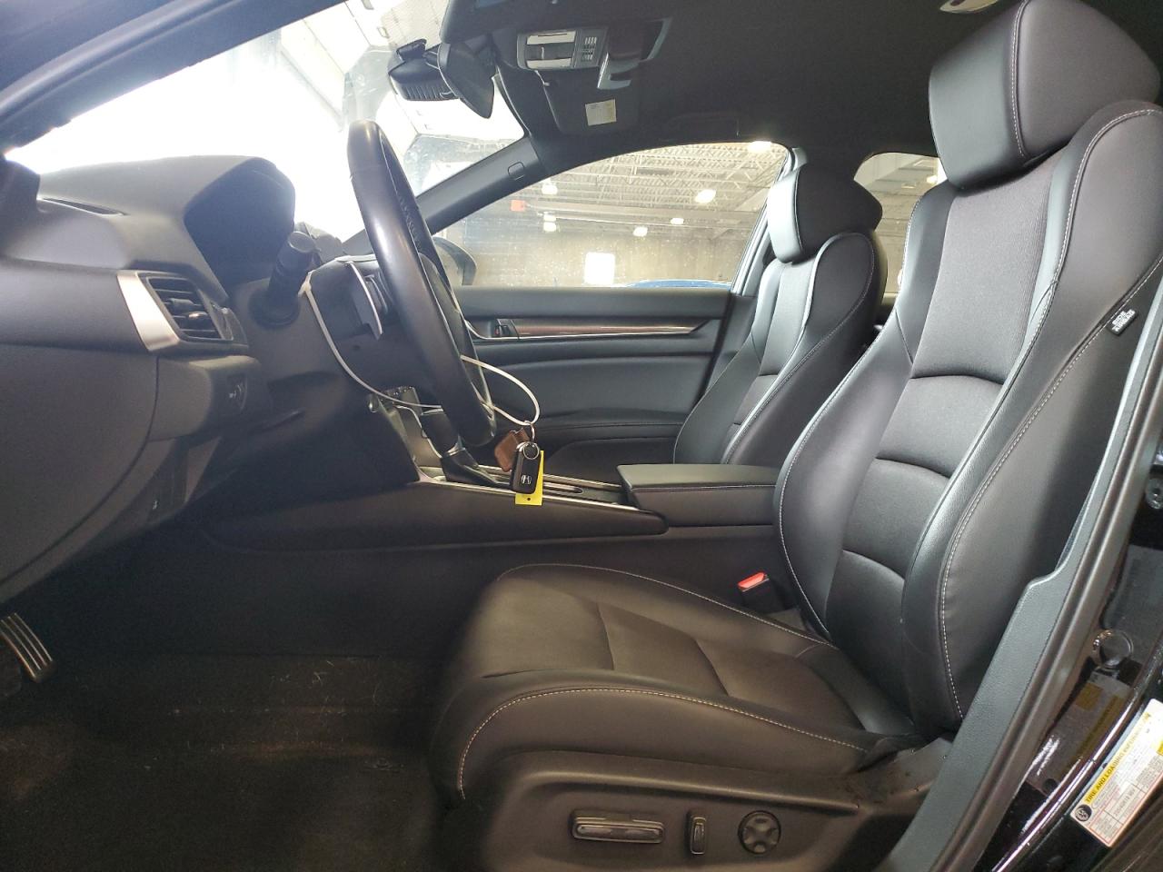 2022 Honda Accord Sport VIN: 1HGCV1F32NA091748 Lot: 71219425