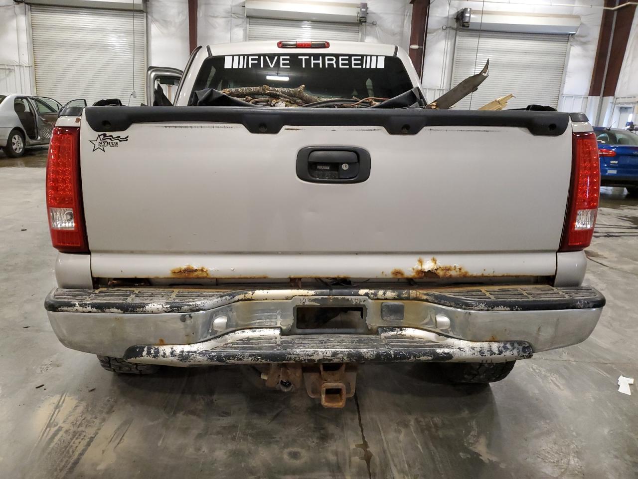 2004 Chevrolet Silverado K1500 VIN: 2GCEK13T741419601 Lot: 80187295