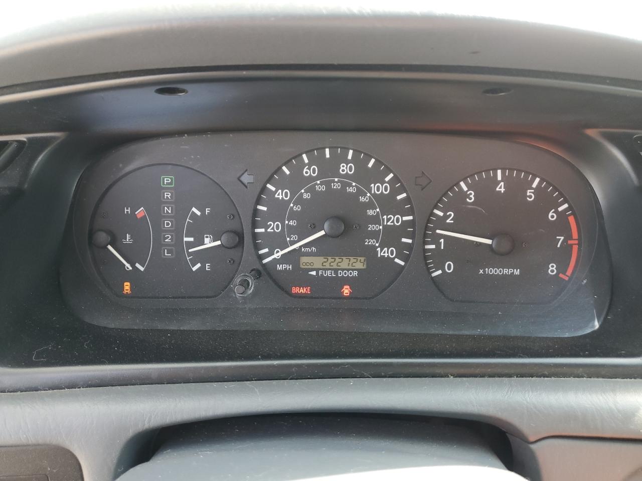 2000 Toyota Camry Ce VIN: JT2BG22K8Y0403310 Lot: 81339785