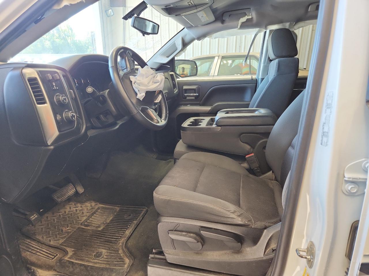 2018 Chevrolet Silverado K1500 Lt VIN: 1GCVKREC7JZ285526 Lot: 71215445