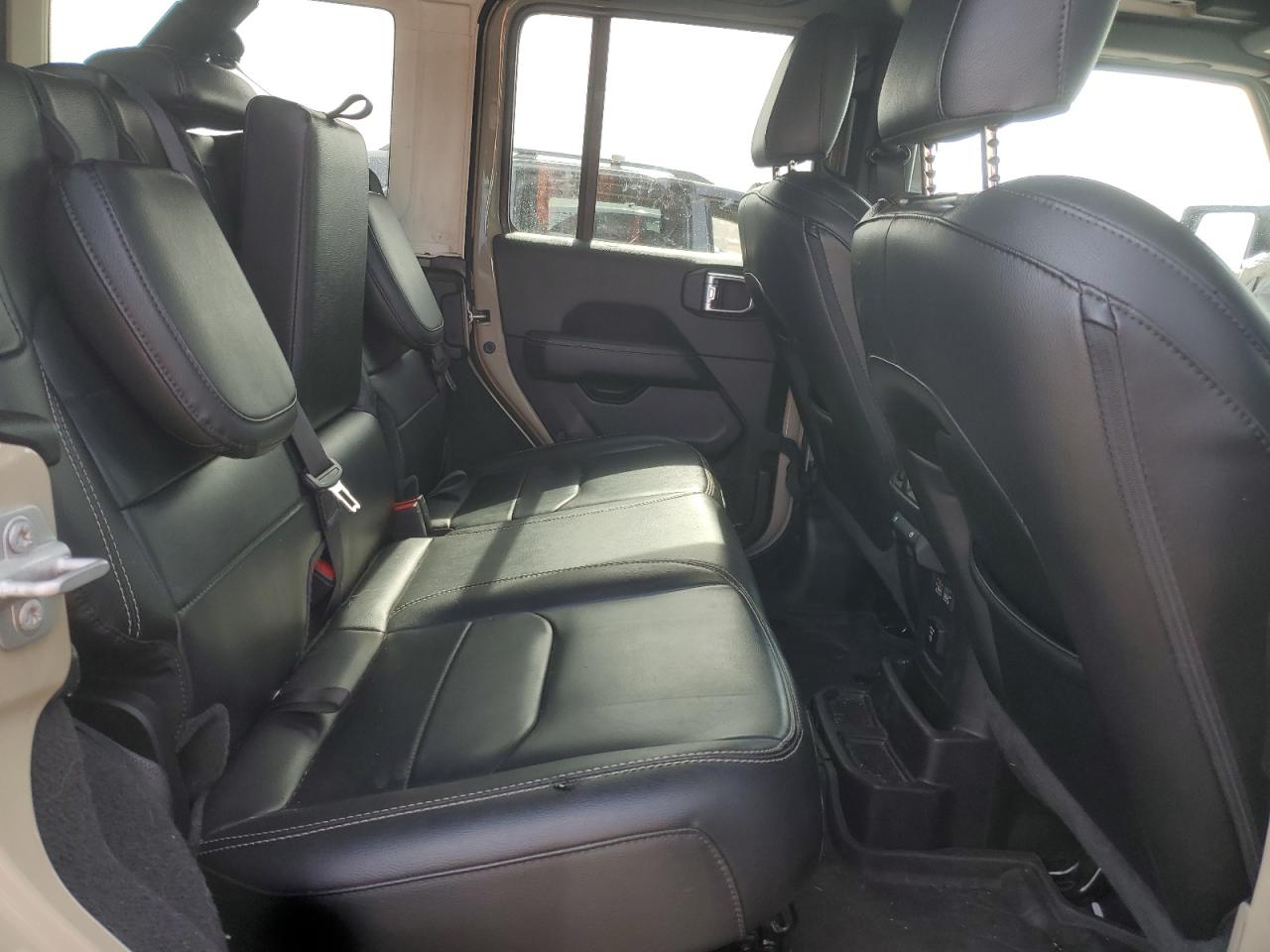 2022 Jeep Wrangler Unlimited Sahara 4Xe VIN: 1C4JJXP60NW275702 Lot: 80833445