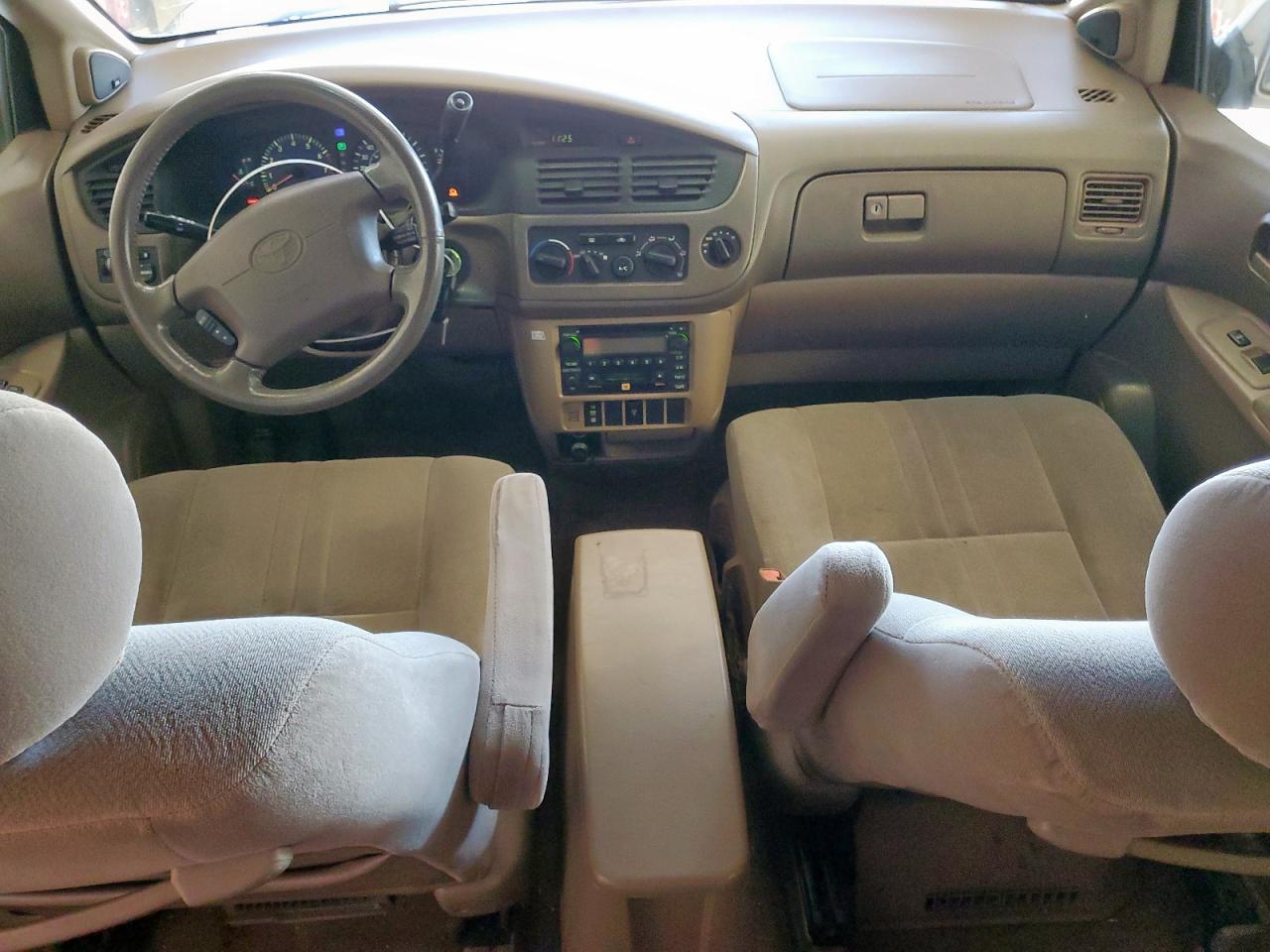2002 Toyota Sienna Le VIN: 4T3ZF13C62U436741 Lot: 71848045