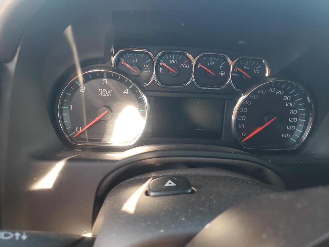 2015 Chevrolet Suburban K1500 Ltz VIN: 1GNSKKKC5FR712764 Lot: 81138015