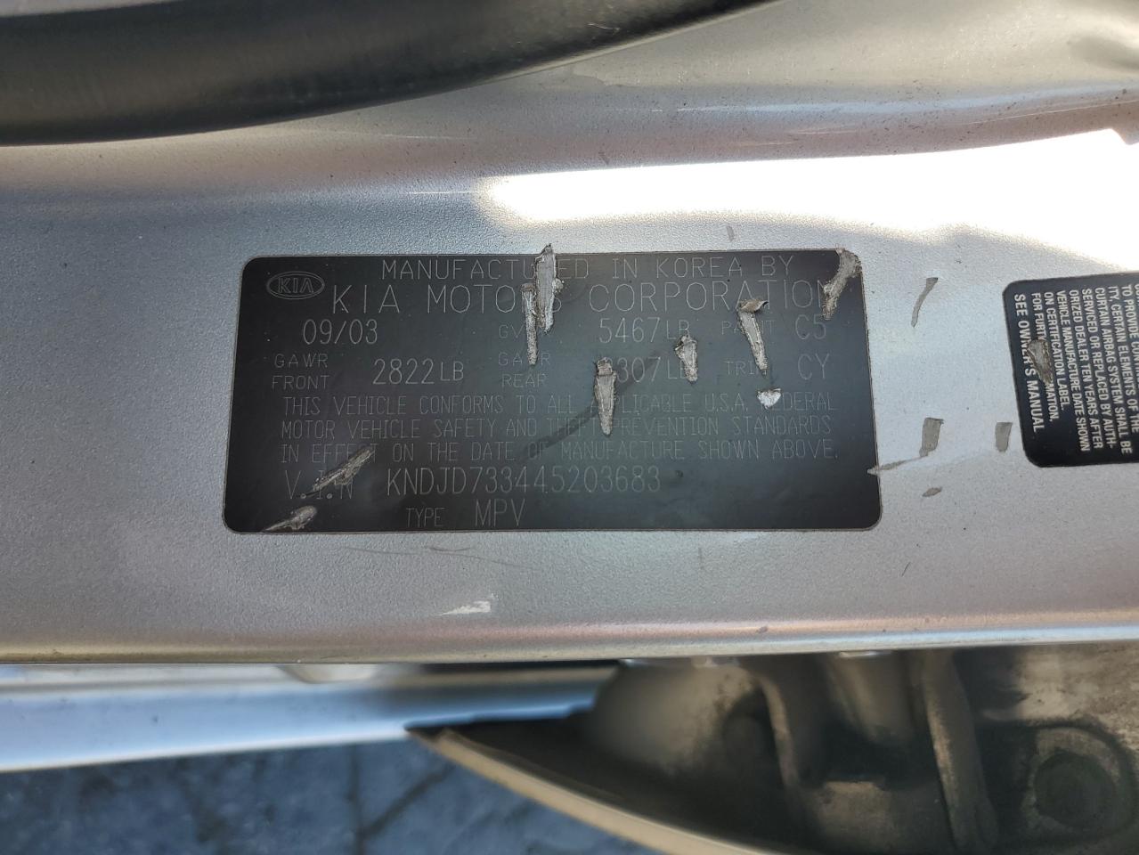 2004 Kia Sorento Ex VIN: KNDJD733445203683 Lot: 81870765