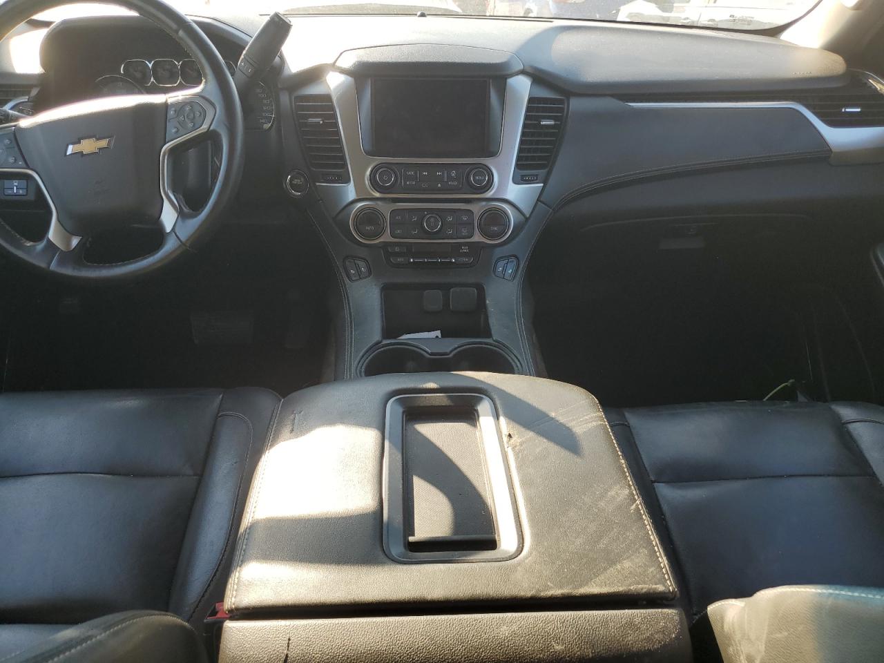 2018 Chevrolet Suburban K1500 Lt VIN: 1GNSKHKC2JR353871 Lot: 80816825