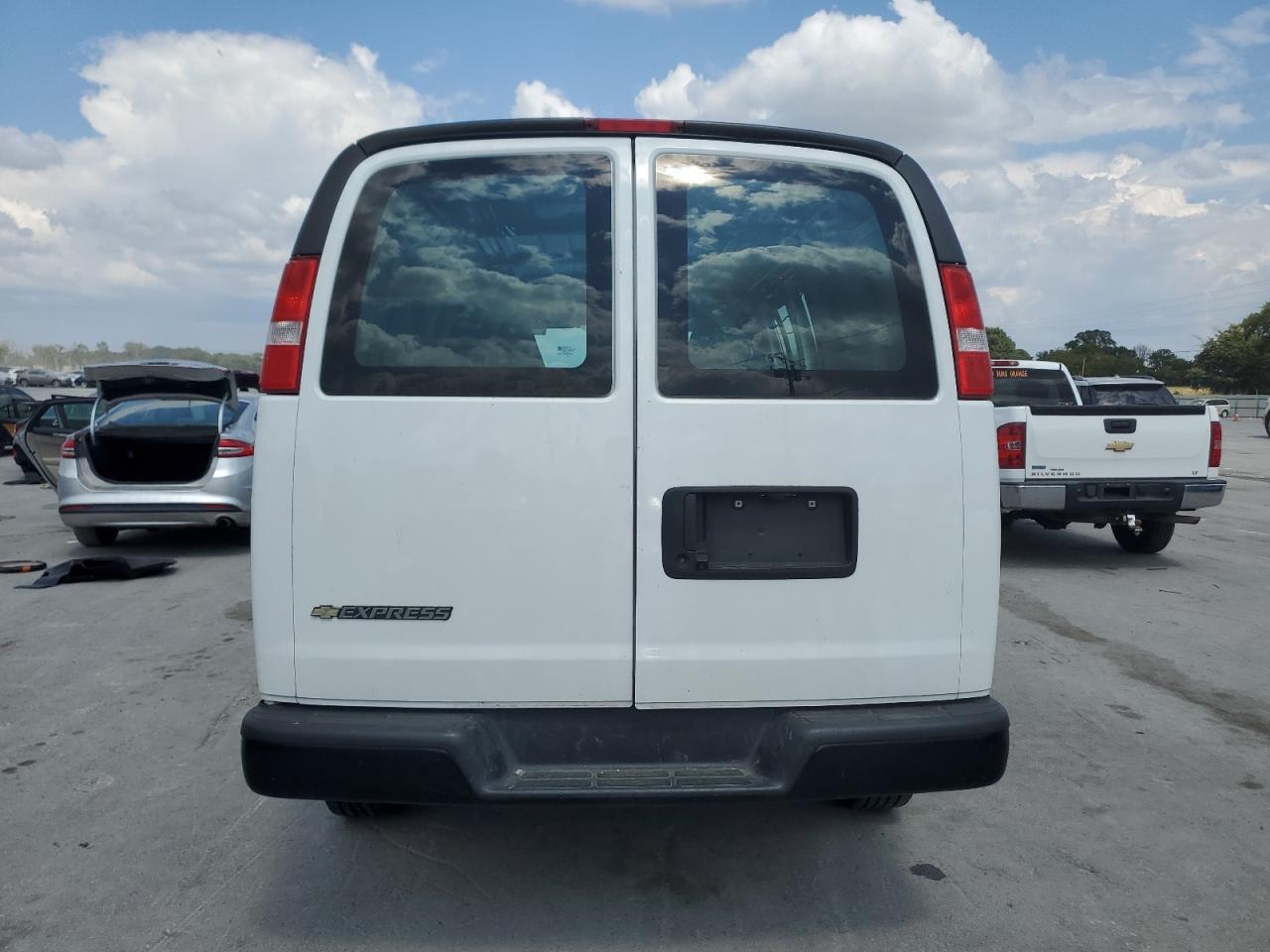 2023 Chevrolet Express G2500 VIN: 1GCWGAFP3P1203324 Lot: 71062645