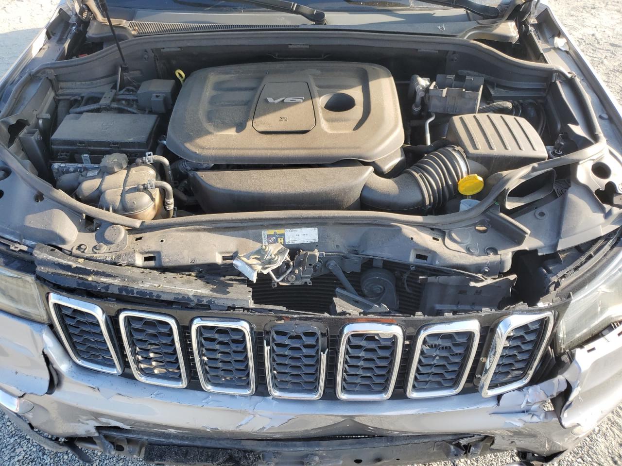 2018 Jeep Grand Cherokee Limited VIN: 1C4RJEBG2JC159307 Lot: 81676005