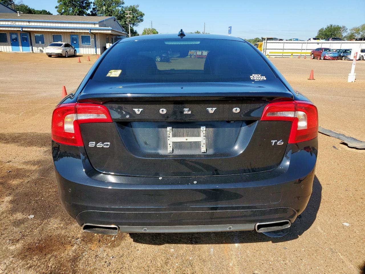 2015 Volvo S60 Platinum VIN: YV149MFM1F2363004 Lot: 83956395