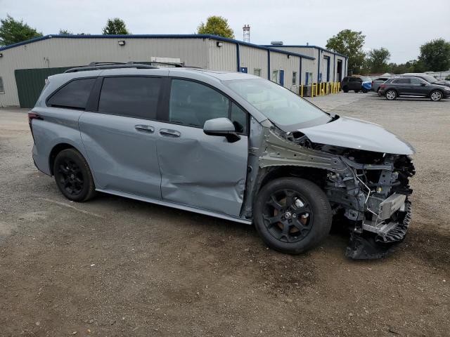  TOYOTA SIENNA 2025 Серый