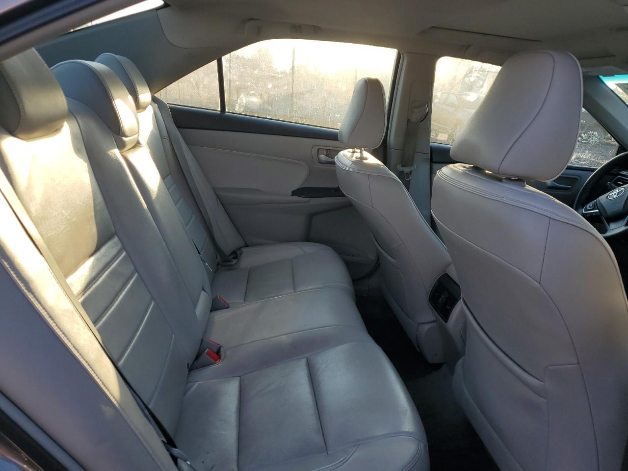 2015 Toyota Camry Le VIN: 4T1BF1FK8FU931056 Lot: 81875875