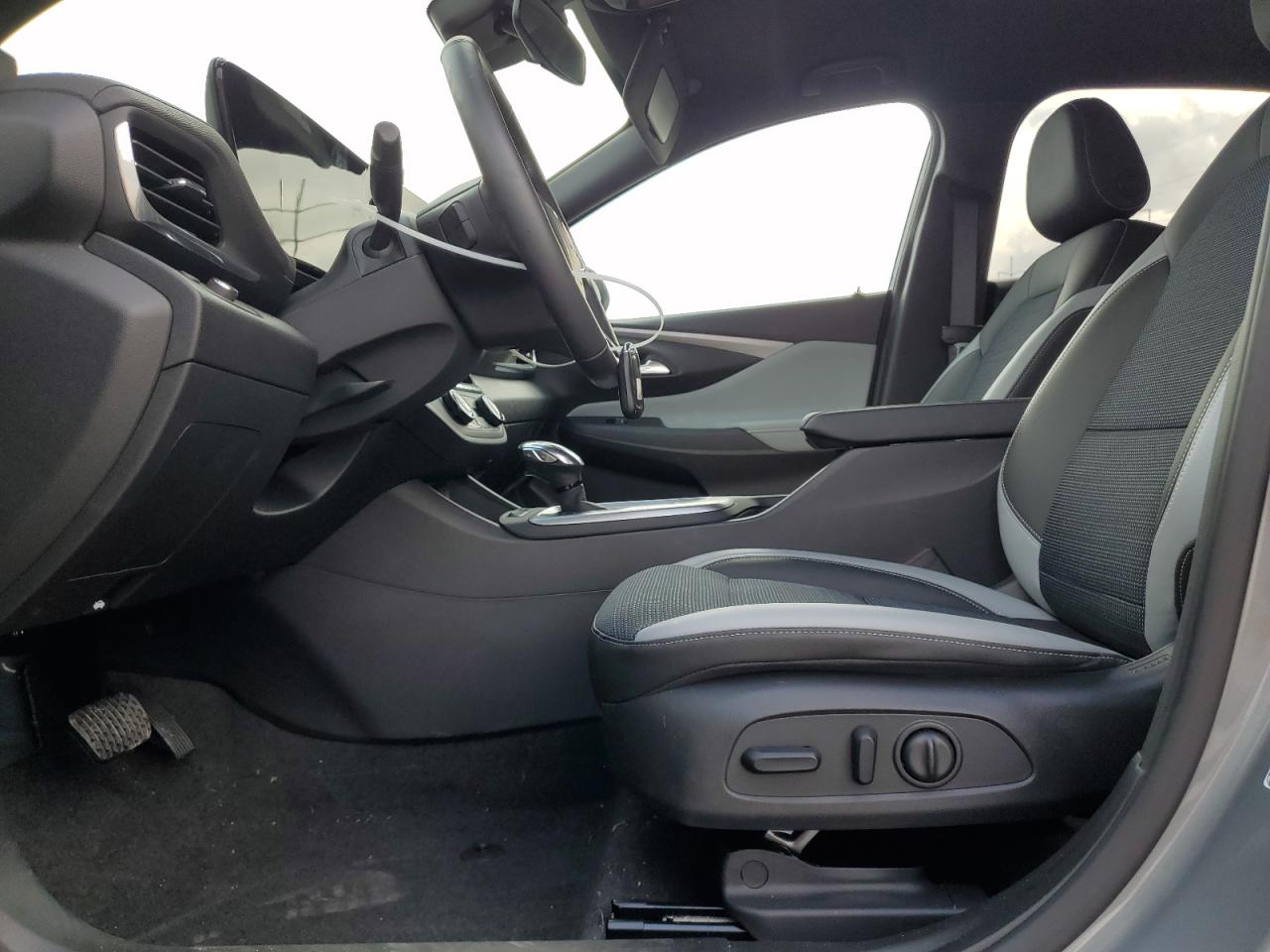 2024 Buick Envista Preferred VIN: KL47LAE28RB151444 Lot: 83839455