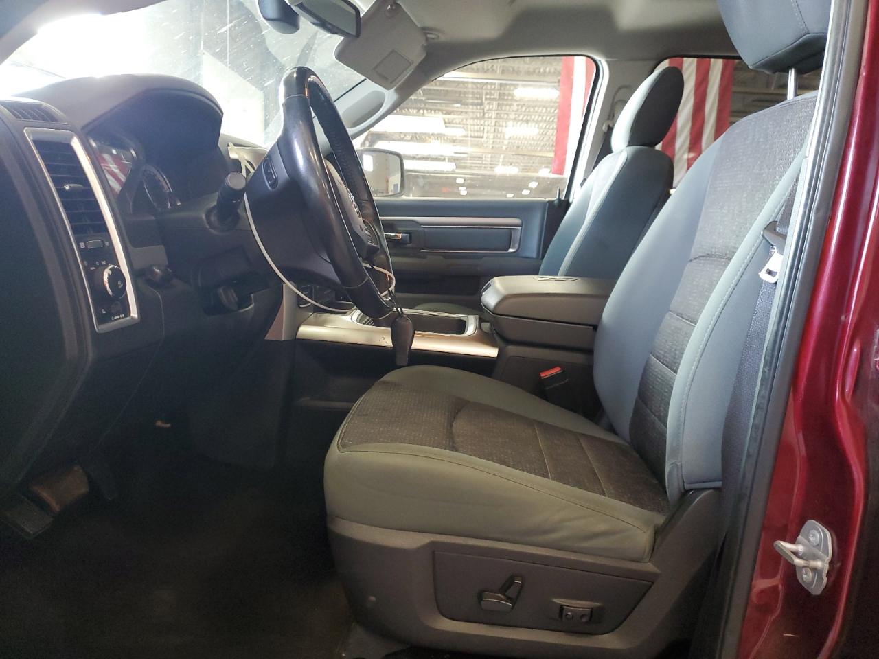 2017 Ram 1500 Slt VIN: 1C6RR7LT2HS603518 Lot: 81977265