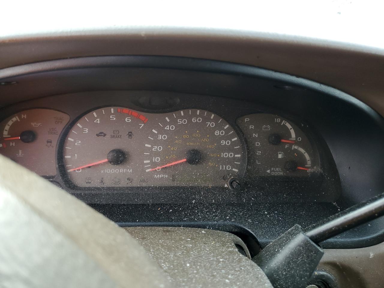 2003 Toyota Sequoia Sr5 VIN: 5TDZT34A73S176572 Lot: 70682965