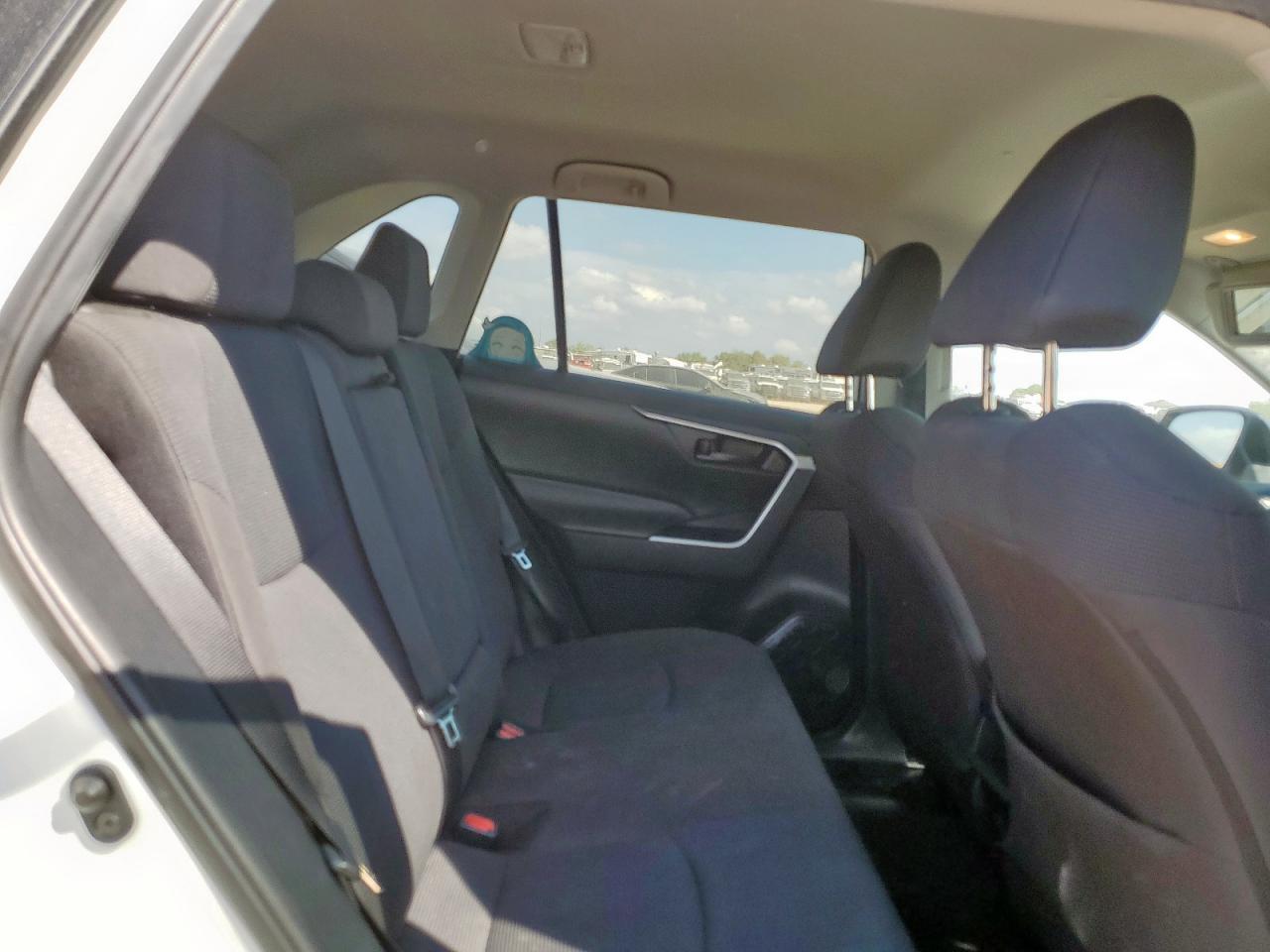 2021 Toyota Rav4 Le VIN: 2T3H1RFV8MC165160 Lot: 80671165