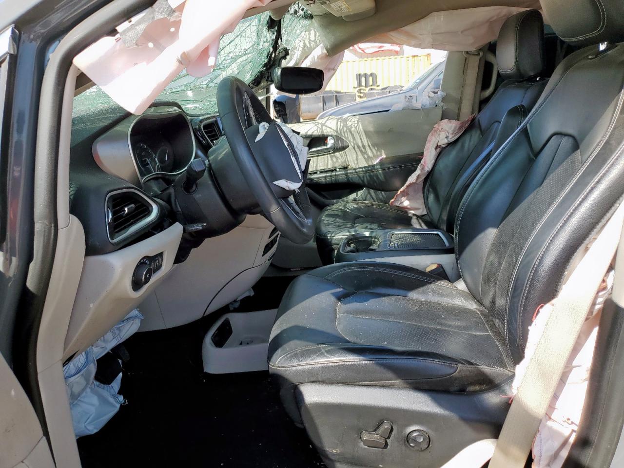 2022 Chrysler Pacifica Touring L VIN: 2C4RC1BG1NR195182 Lot: 71674765