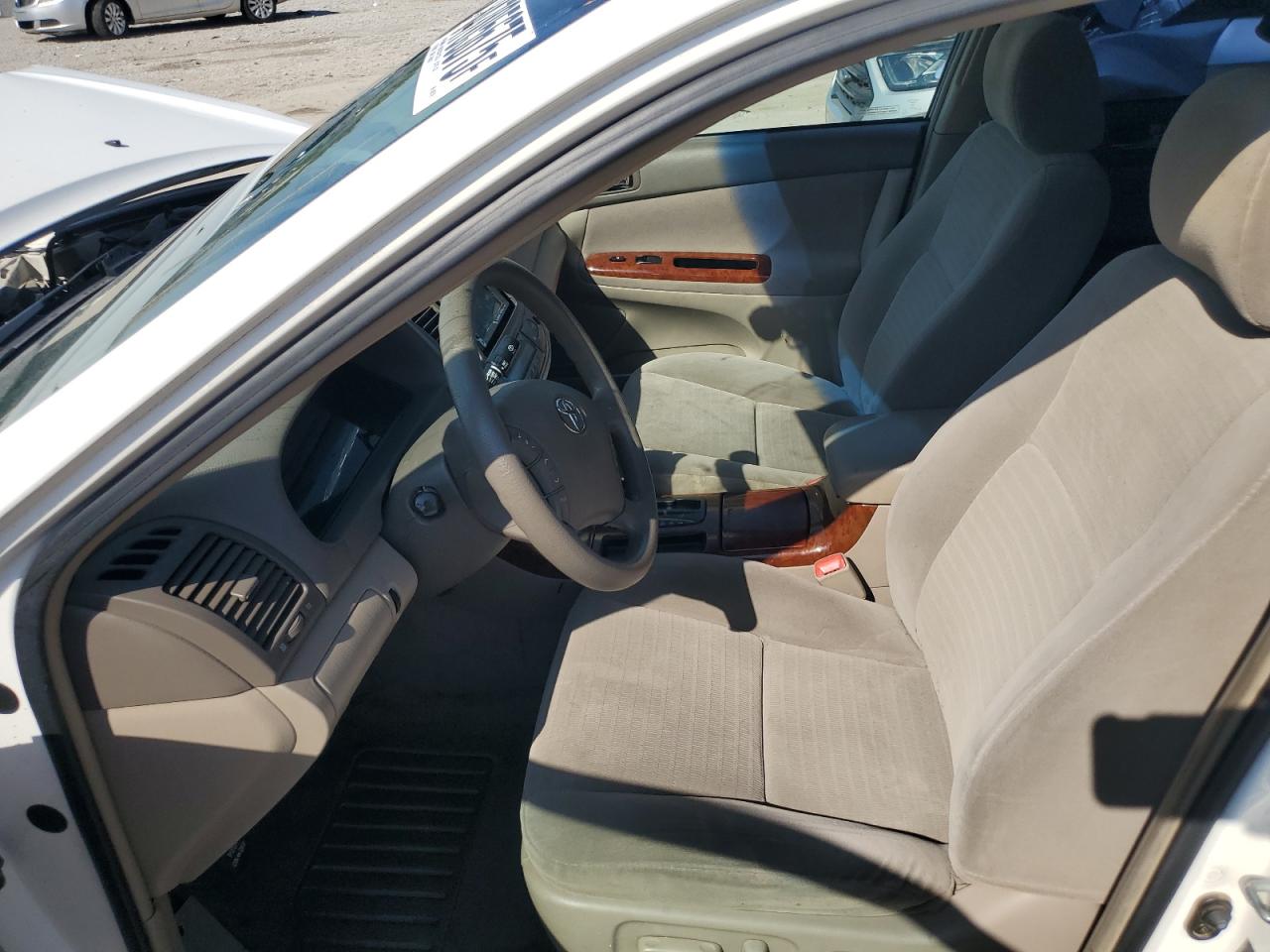 2005 Toyota Camry Le VIN: 4T1BE32K45U405719 Lot: 84705675