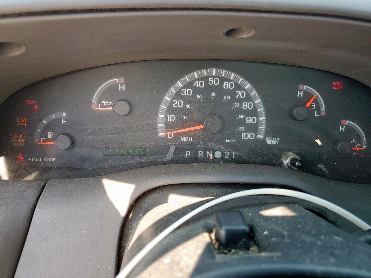 2002 Ford F150 VIN: 1FTRX17282NB99126 Lot: 81027325