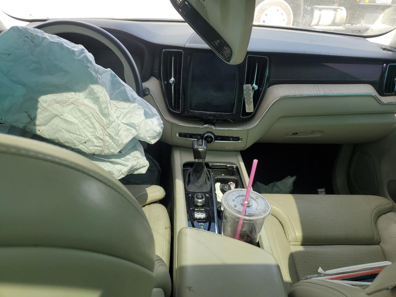 2019 Volvo Xc60 T5 Inscription VIN: LYV102DL4KB289815 Lot: 80203245