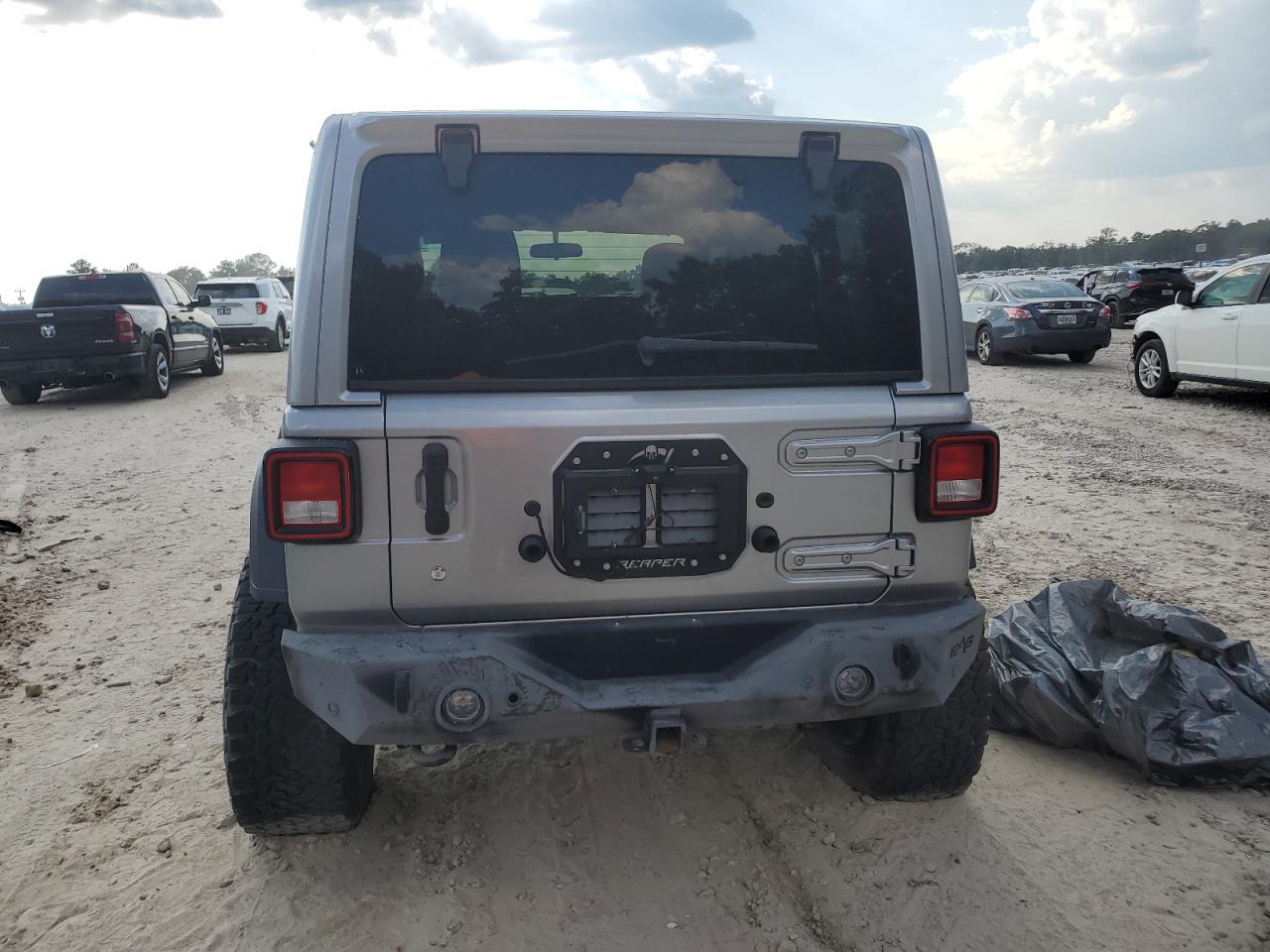 2020 Jeep Wrangler Unlimited Sport VIN: 1C4HJXDN6LW217388 Lot: 80838935