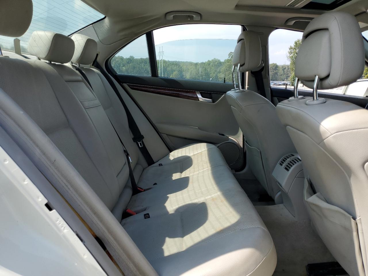 2011 Mercedes-Benz C 300 VIN: WDDGF5EB7BA510319 Lot: 71832155