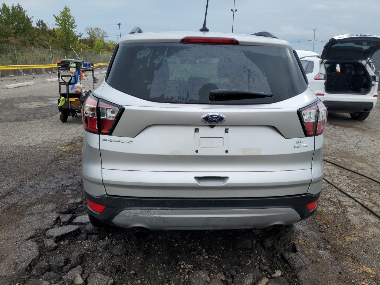2018 Ford Escape Se VIN: 1FMCU0GD1JUA03229 Lot: 80170155