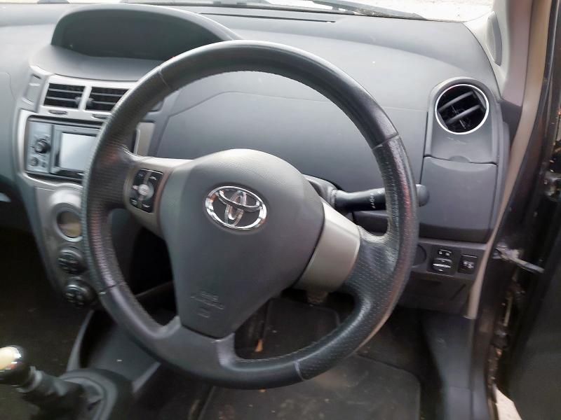 2011 TOYOTA YARIS T SPIRIT VVT-I 