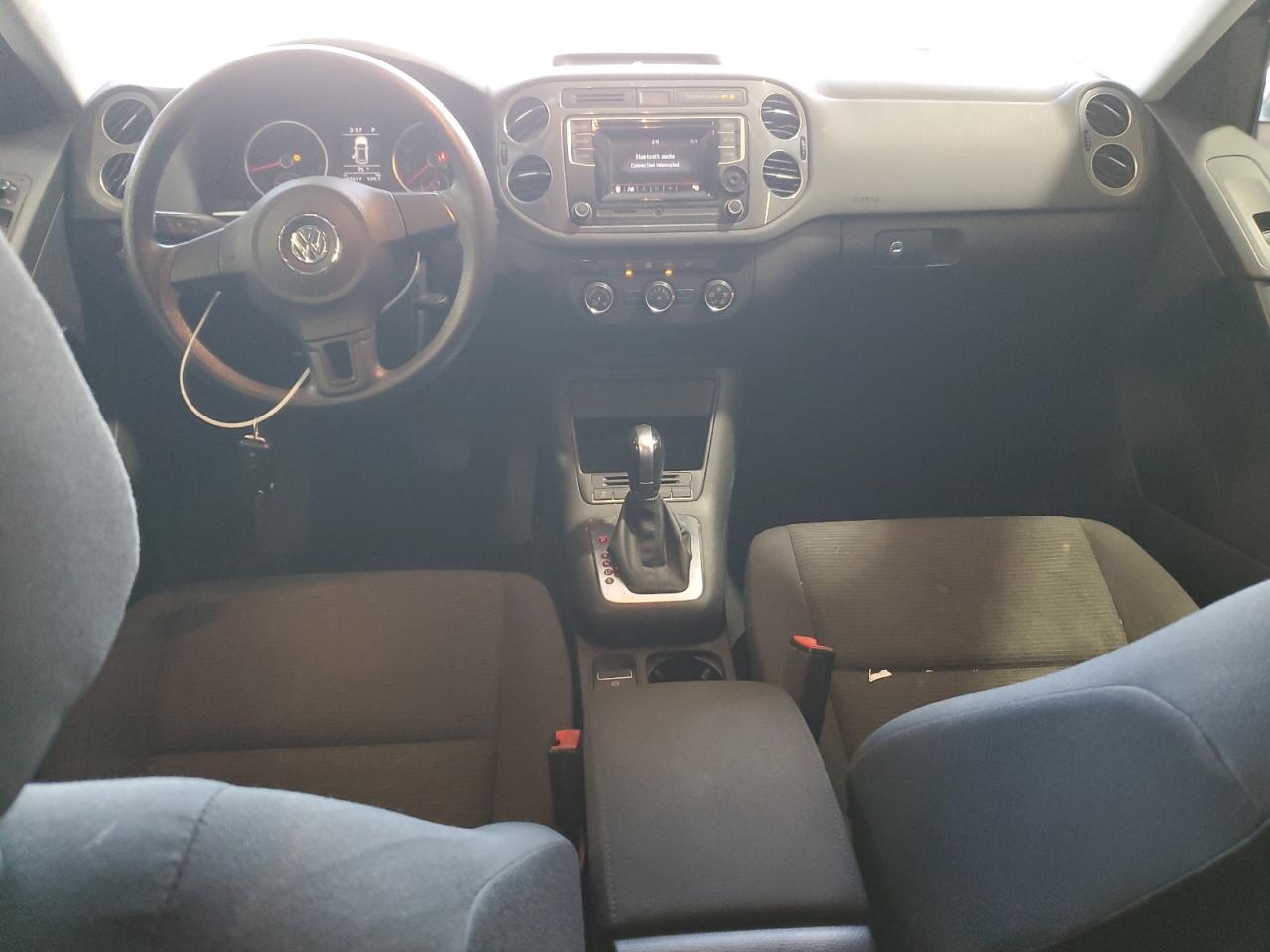 2017 Volkswagen Tiguan S VIN: WVGAV7AX6HK047801 Lot: 81918805